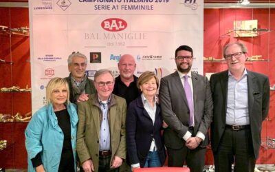 Complimenti alle ragazze del tennis femminile, prima squadra bresciana a partecipare nel campionato di Serie A1 e unica rappresentativa a questi livelli