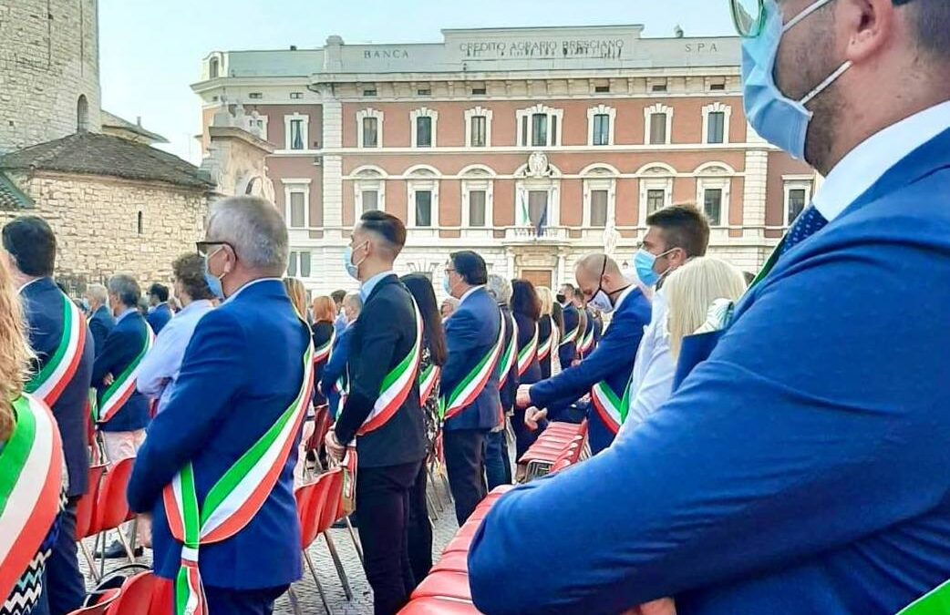 Santa Messa in Piazza Duomo con Mons. Tremolada per ricordare le vittime bresciane della pandemia da covid