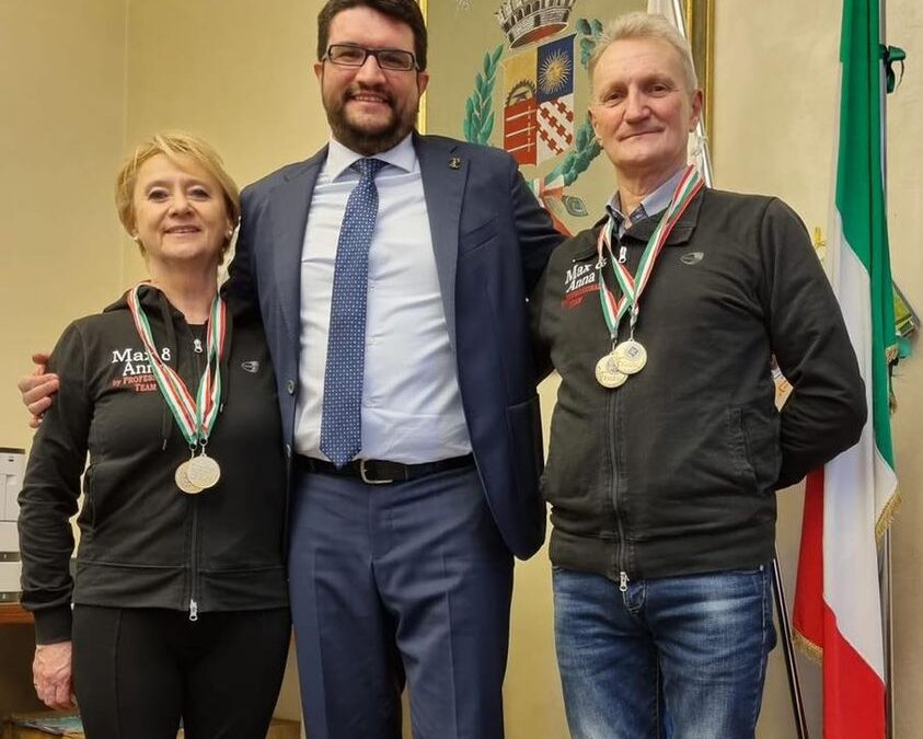 Saluti in Municipio con i campioni lumezzanesi di ballo