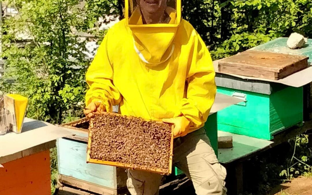 🐝 Lo sapevate che a #Lumezzane abbiamo pure un salva-api?