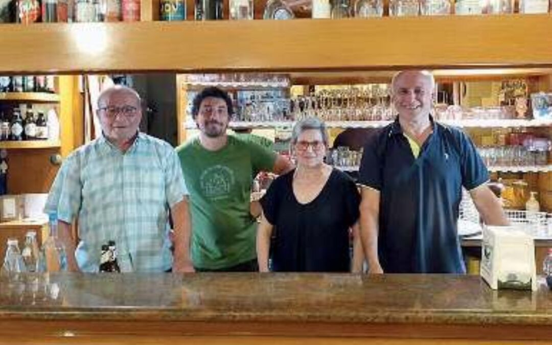 Tanti auguri al bar Paquito per i suoi 80 anni