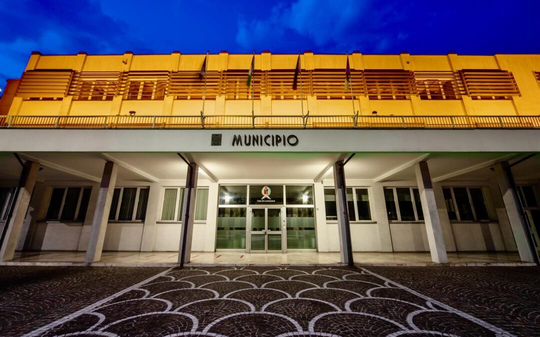 Municipio color giallo per fare luce sull’endometrioso