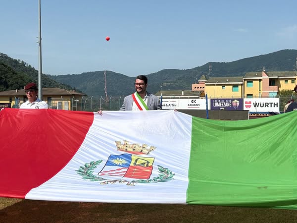 Con il nucleo paracadutisti sorvolando il cielo di Lumezzane