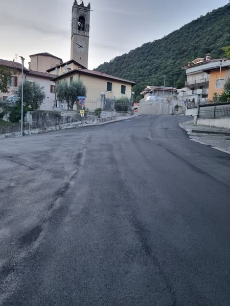 Iniziati i lavori del nuovo Piano Asfalti 2025 per le strade e i marciapiedi di Lumezzane
